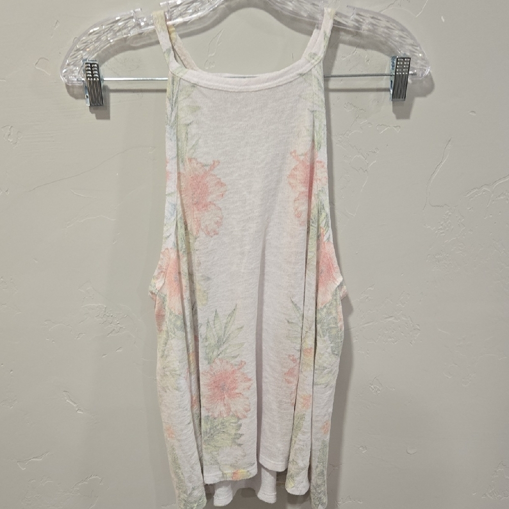 Gaze White and Pink Cut Out Sleeveless Tank Top